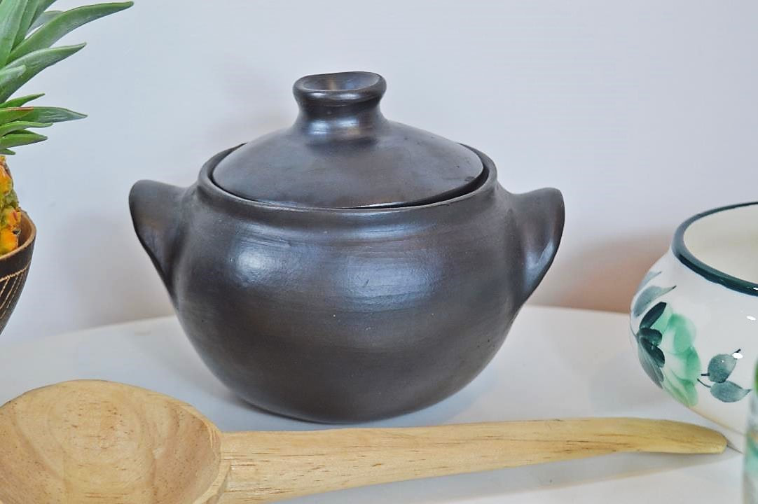 Olla con brasero barro La Chamba 